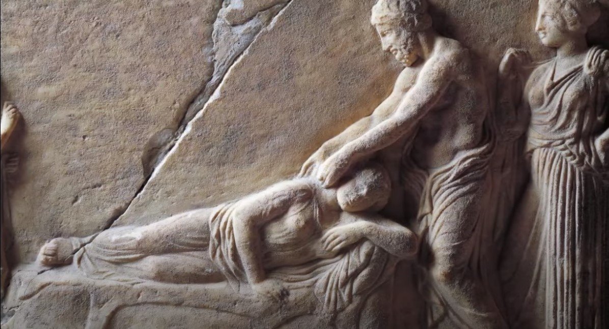 relieve de Asclepio curando un enfermo